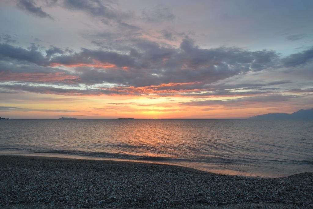 Liberty'S Studios Almiros Beach Cameră foto
